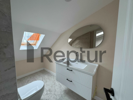 Dublex 4+2 apartment for sale from owner in Kadikoy district