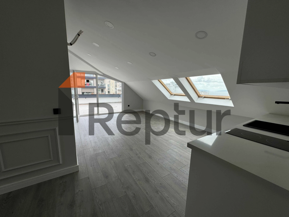 Dublex 4+2 apartment for sale from owner in Kadikoy district