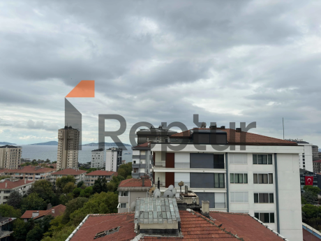 Dublex 4+2 apartment for sale from owner in Kadikoy district