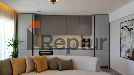 Luxury residences on the first coastline.