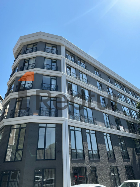 For sale apartment from the owner 1+1 in a prestigious high-class area of Istanbul