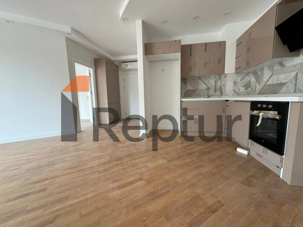 For sale apartment from the owner 1+1 in a prestigious high-class area of Istanbul