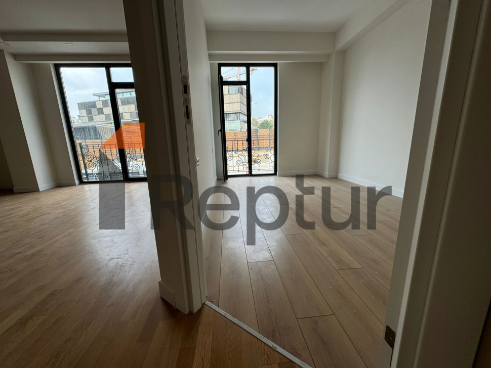 For sale apartment from the owner 1+1 in a prestigious high-class area of Istanbul