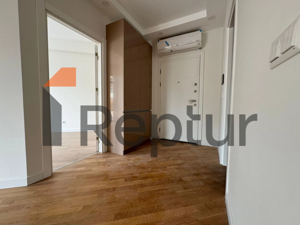 For sale apartment from the owner 1+1 in a prestigious high-class area of Istanbul