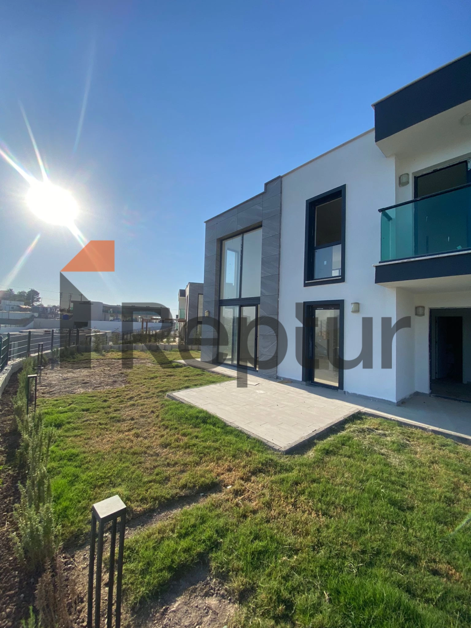 Comfortable project with sea view in Adabükü