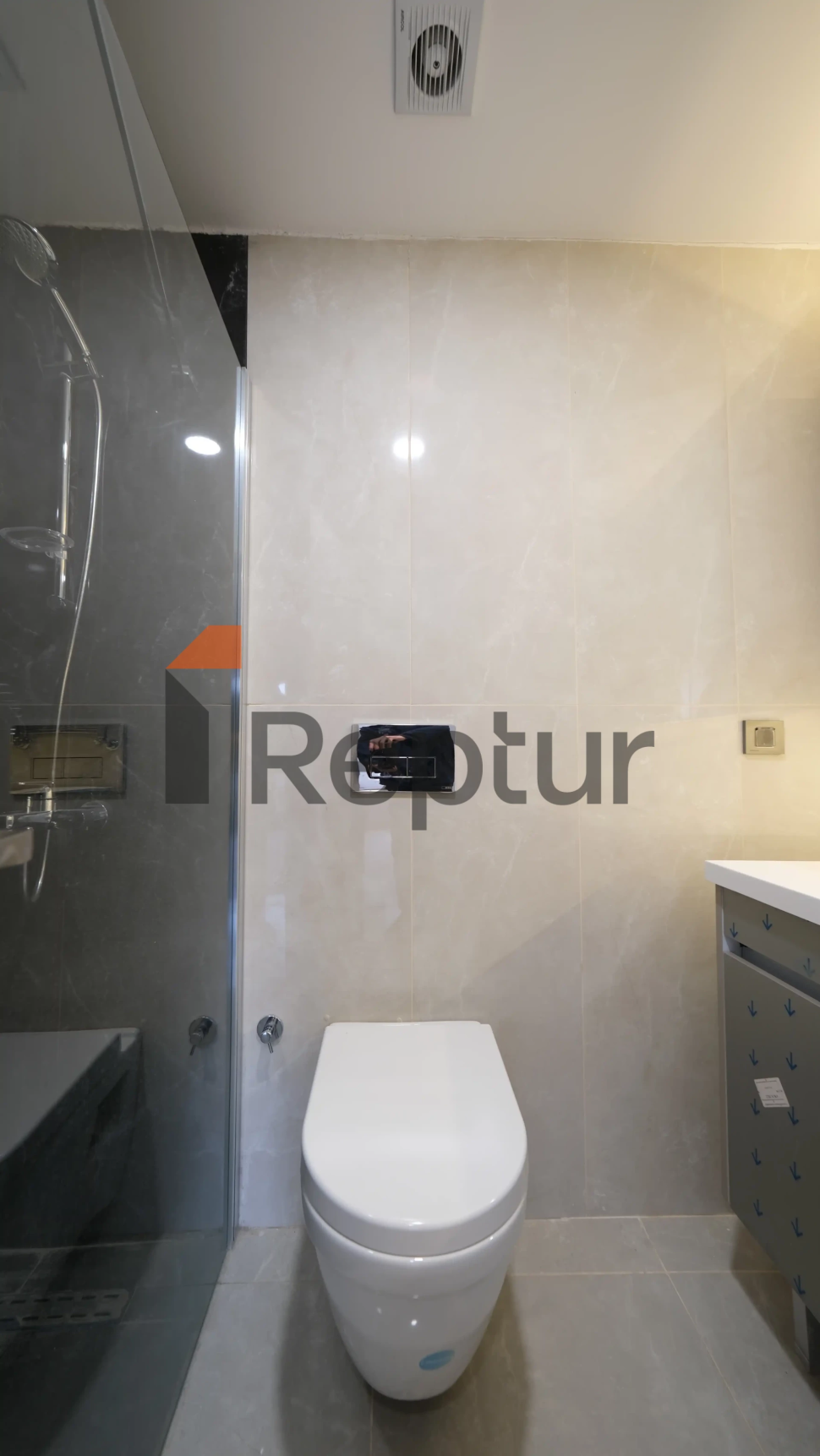 3+1 premium class apartment in Kartal area - start a new life in a modern area