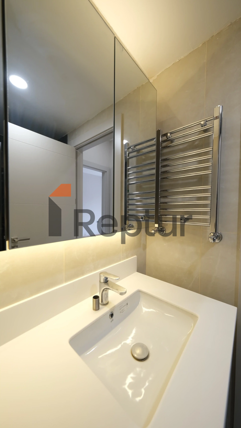 3+1 premium class apartment in Kartal area - start a new life in a modern area