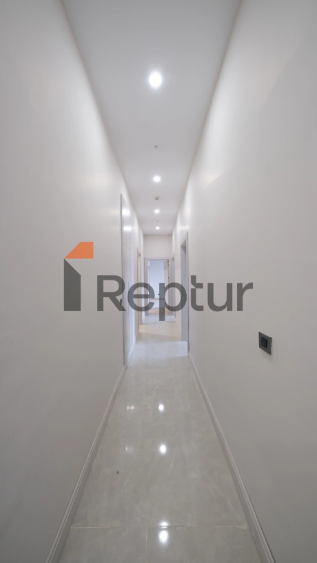 Spacious 3+1 apartment in Kartal area with panoramic sea view