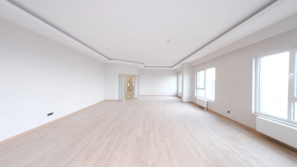 Spacious 3+1 apartment in Kartal area with panoramic sea view